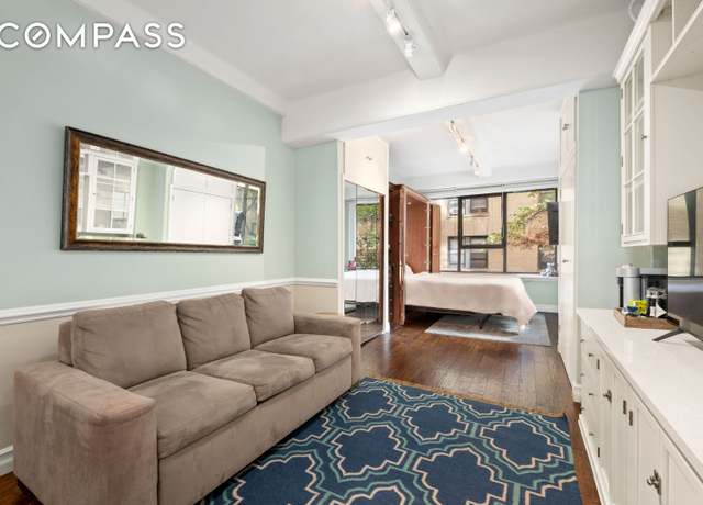 Property at 118 W 72nd St #204, New York City, NY 10023, 1 bath