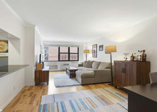 Property at 340 E 74th St Unit 9G, New York City, NY 10021, 2 beds, 1 bath