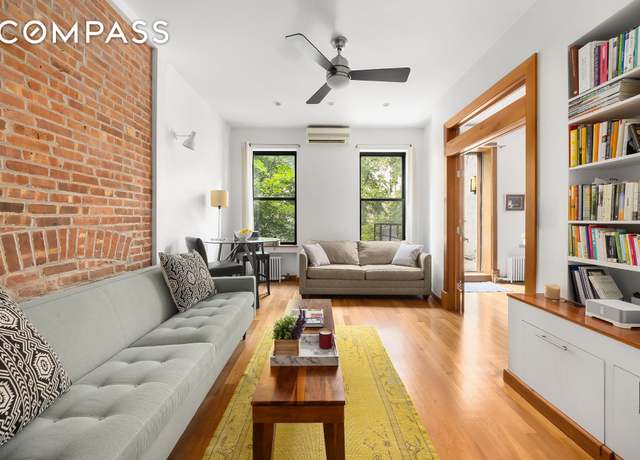 Property at 27 W 82nd St Unit 2B, New York City, NY 10024, 1 bed, 1 bath