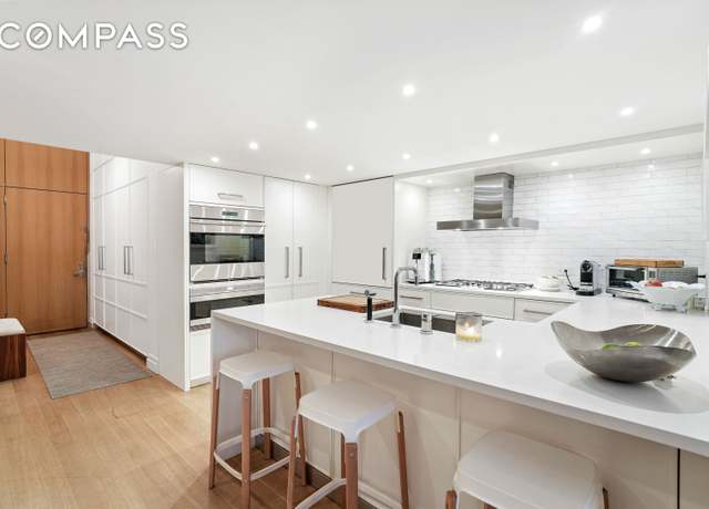Property at 421 Hudson St #221, New York City, NY 10014, 3 beds, 2.5 baths