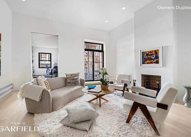 Property at 13 W 89th St, New York City, NY 10024, 9 beds, 6.5 baths