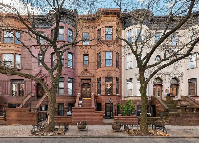 Property at 256 Decatur St, Brooklyn, NY 11233, 7 beds, 5 baths