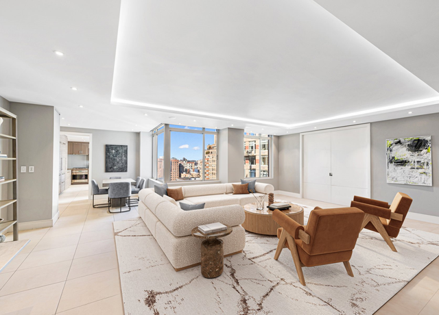Property at 2373 Broadway #1706, New York City, NY 10024, 5 beds, 4.5 baths