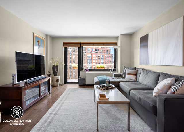Property at 201 W 70th St Unit 15G, New York City, NY 10023, 1 bed, 1 bath