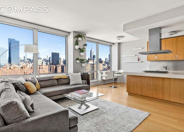 Property at 450 W 17th St #2302, New York City, NY 10011, 1 bed, 1 bath