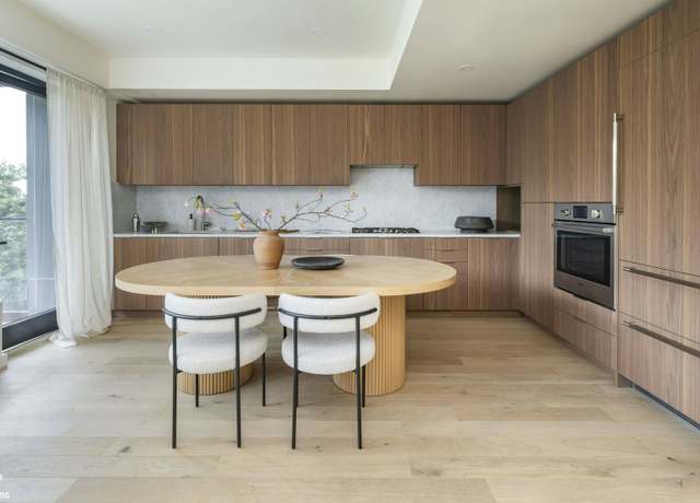 Property at 353 20th St #3, Brooklyn, NY 11215, 3 beds, 2 baths