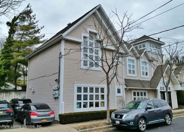 Property at 15 1st St, New York City, NY 10306, 7 beds, 4 baths