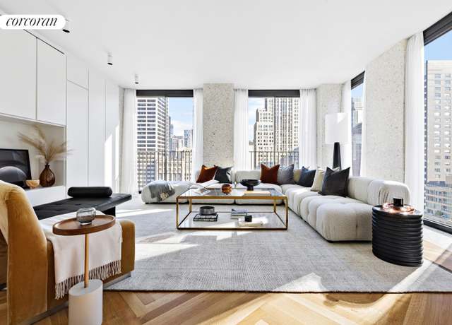 Property at 16 W 40th St Unit 25B, New York City, NY 10018, 2 beds, 2.5 baths
