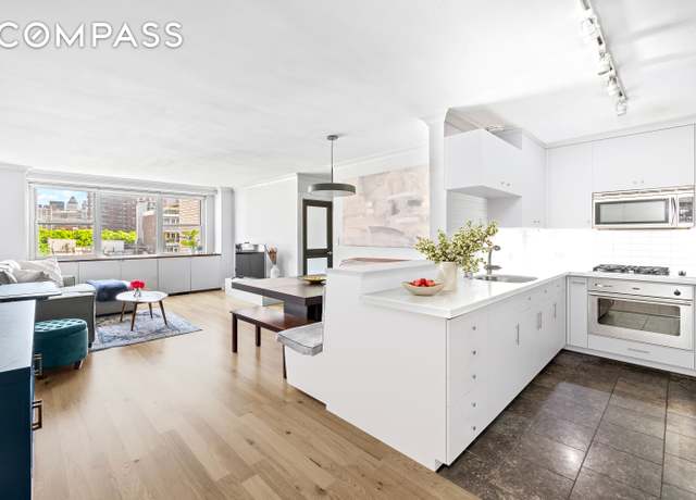 Property at 360 W 22nd St Unit 8K, New York City, NY 10011, 1 bed, 1 bath