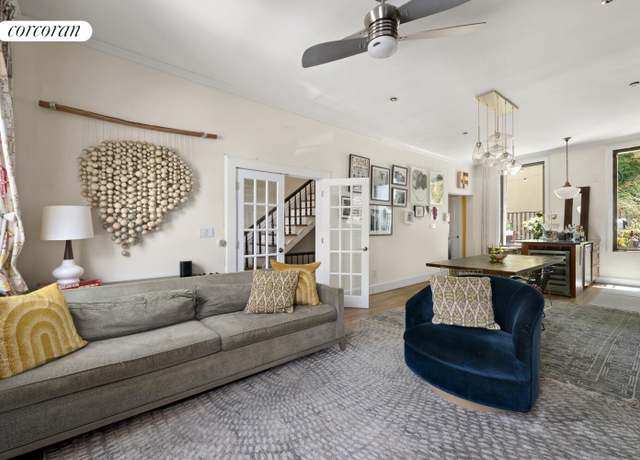 Property at 265 Berry St, Brooklyn, NY 11249, 6 beds, 3.5 baths