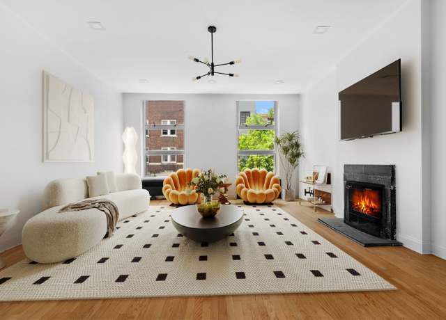 Property at 33 W 9th St, New York City, NY 10011, 6 beds, 6 baths