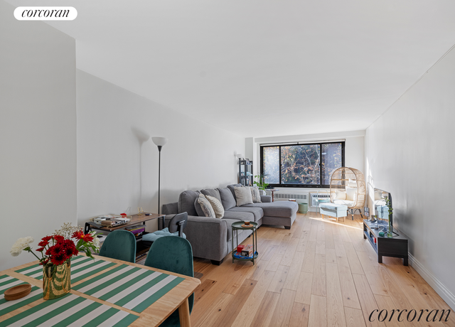 Property at 185 Hall St #307, Brooklyn, NY 11205, 1 bed, 1 bath