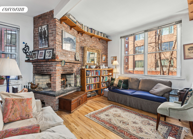 Property at 260 W 10th St Unit 2W, New York City, NY 10014, 1 bed, 1 bath