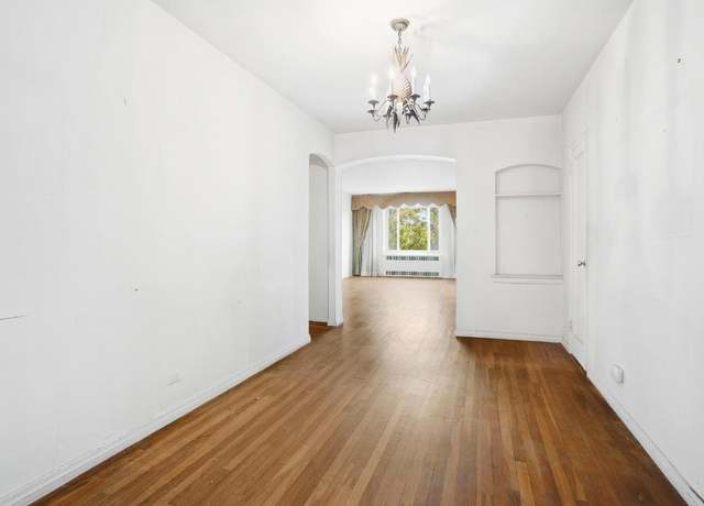 Property at 520 E 90th St Unit 5K, New York City, NY 10128, 2 beds, 2 baths