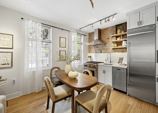 Property at 197 W Houston St, New York City, NY 10014, 2 beds, 2 baths