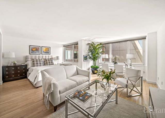 Property at 322 W 57th St Unit 45R, New York City, NY, 1 bath