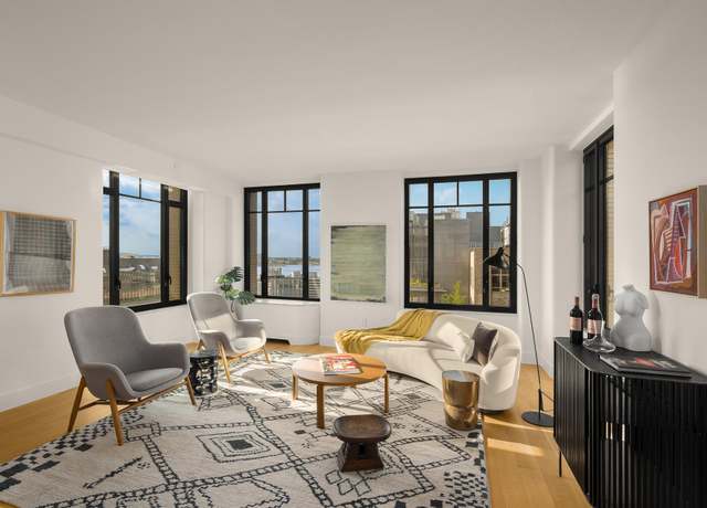 Property at 110 Charlton St Unit 25-C, New York City, NY 10014, 3 beds, 3.5 baths