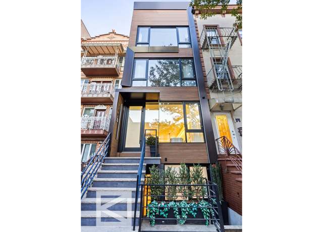 Property at 146 Newel St, Brooklyn, NY 11222, 4 beds, 5 baths