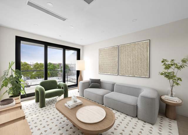 Property at 110 Eckford St #2, Brooklyn, NY 11222, 3 beds, 2 baths