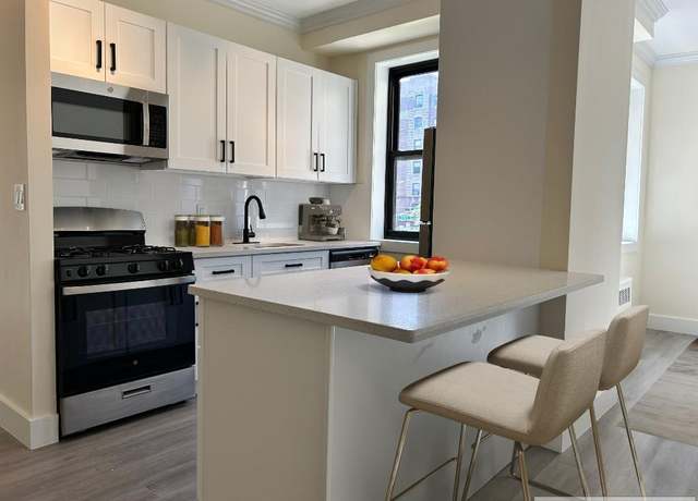 Property at 269 Bennett Ave Unit 3B, New York City, NY 10040, 2 beds, 1 bath