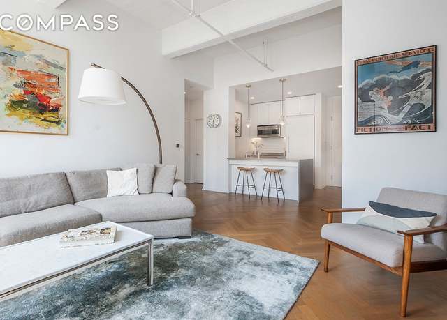 Property at 184 Kent Ave Unit D519, Brooklyn, NY 11249, 1 bed, 1 bath