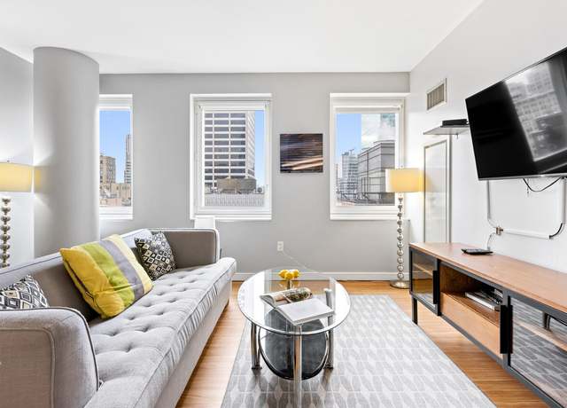 Property at 70 W 45th St Unit 30D, New York City, NY 10036, 1 bed, 1 bath