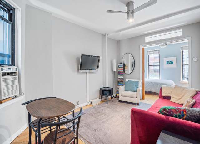 Property at 522 W 50th St Unit B3, New York City, NY 10019, 1 bed, 1 bath