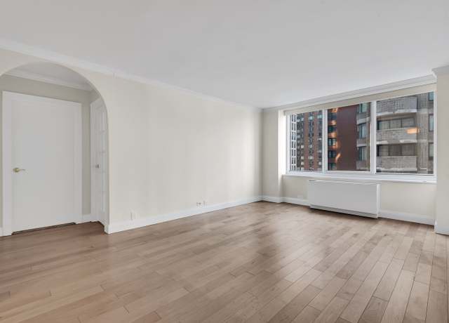 Property at 61 W 62nd St Unit 12G, New York City, NY 10023, 2 beds, 2 baths