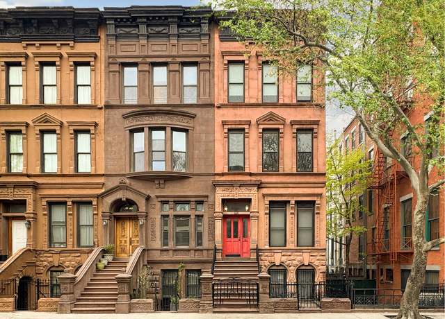 Property at 103 W 122nd St, New York City, NY 10027, 7 beds, 4.5 baths