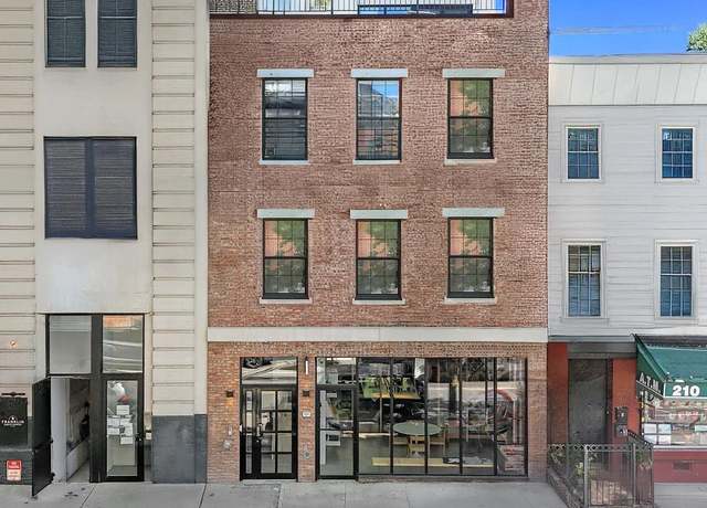 Property at 212 Franklin St, Brooklyn, NY 11222, 5 beds, 3.5 baths