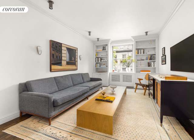 Property at 45 W 11th St Unit 4C, New York City, NY 10011, 2 beds, 1 bath