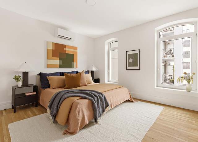 Property at 370 Lenox Ave #401, New York City, NY 10027, 3 beds, 2.5 baths