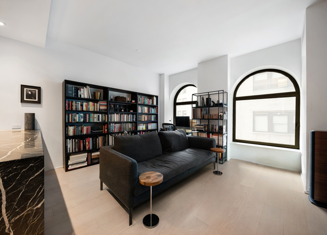 Property at 130 William St Unit 10D, New York City, NY 10038, 1 bed, 1 bath