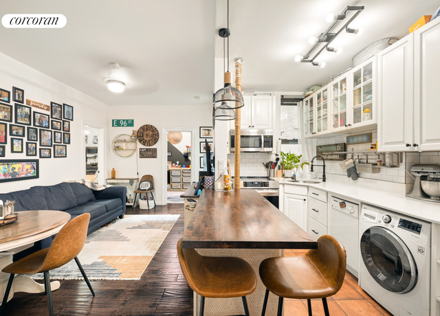 Property at 501 W 122nd St #2, New York City, NY 10027, 3 beds, 1 bath