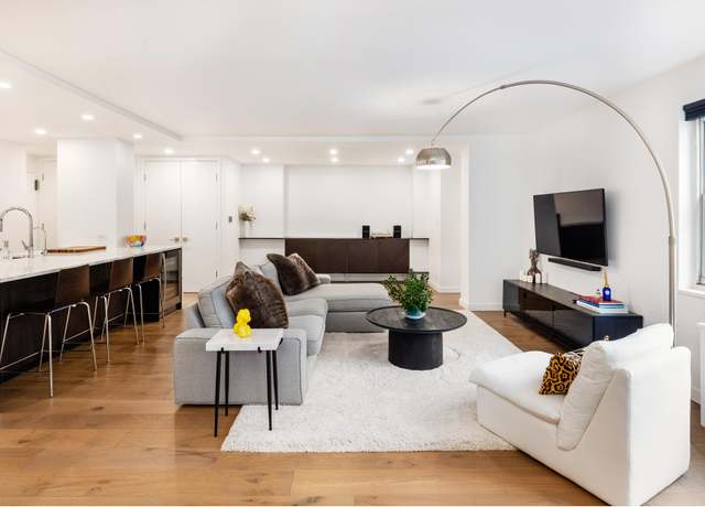 Property at 201 E 66th St Unit 8FG, New York City, NY 10065, 2 beds, 2 baths