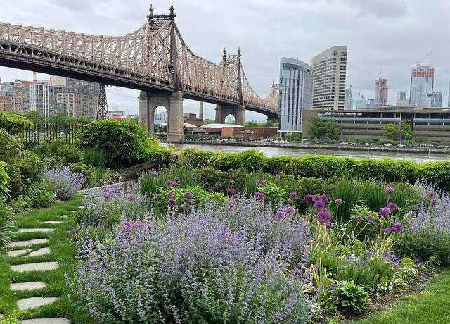 Property at 6 Sutton Sq, New York City, NY 10022, 7 beds, 6.5 baths