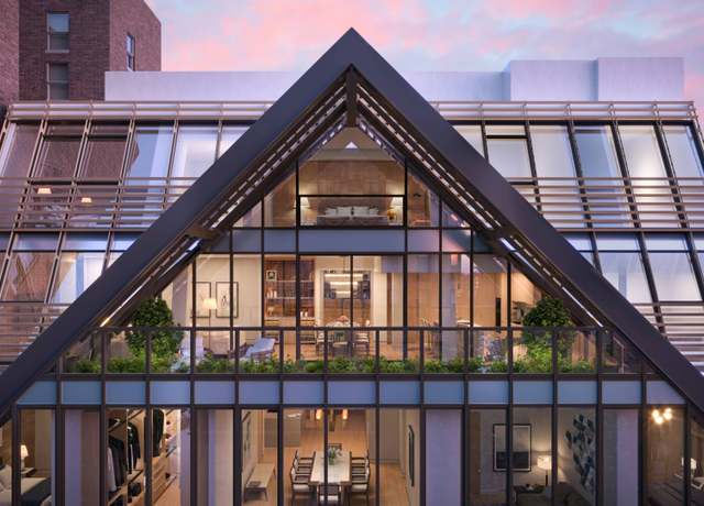 Property at 140 W 81st St, New York City, NY 10024, 4 beds, 4.5 baths