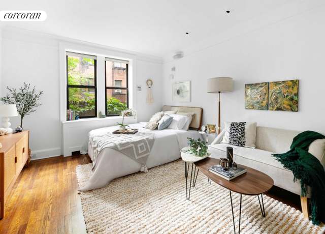 Property at 319 W 18th St Unit 1F, New York City, NY 10011, 1 bath