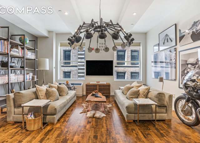 Property at 15 Broad St #1424, New York City, NY 10005, 2 baths