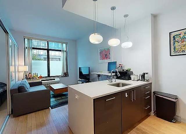 Property at 21-45 44th Dr Unit 1I, New York City, NY 11101, 1 bath