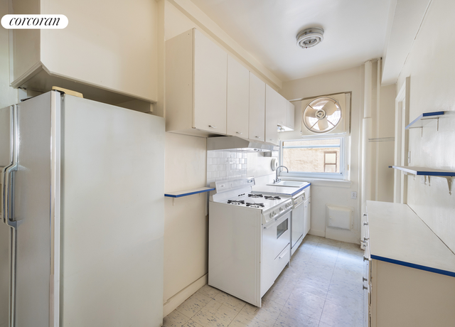 Property at 114 E 90th St Unit 5B, New York City, NY 10128, 3 beds, 2.5 baths
