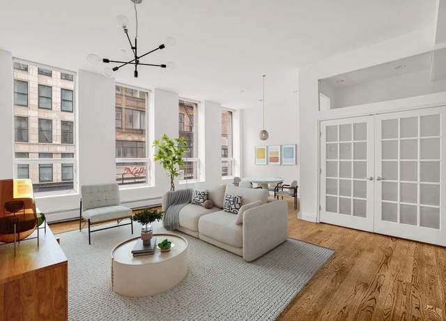 Property at 88 Chambers St #2, New York City, NY 10007, 2 beds, 2 baths
