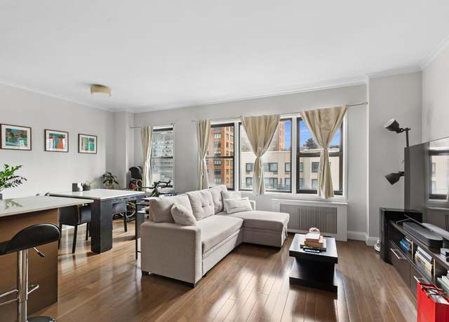 Property at 333 E 34th St Unit PHD, New York City, NY 10016, 1 bed, 1 bath