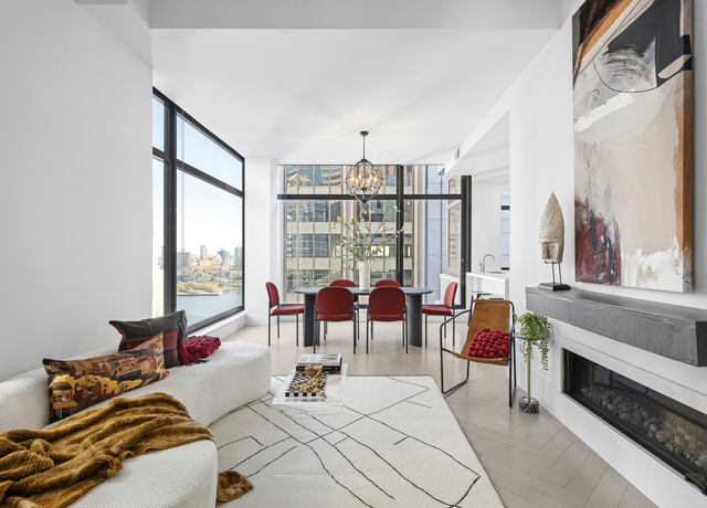 Property at 101 Wall St Unit PHA, New York City, NY 10005, 3 beds, 3.5 baths