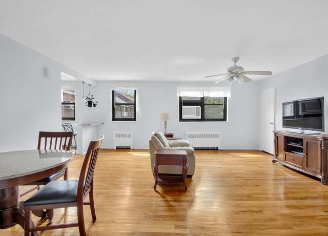 Property at 21-29 Utopia Pkwy Unit UPSTAIRS, New York City, NY 11357, 2 beds, 1 bath