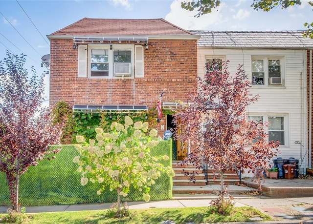Property at 82-01 251st St, New York City, NY 11426