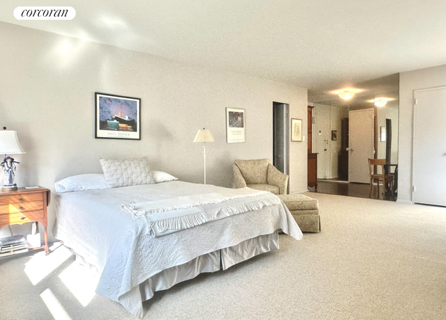 Property at 1036 Park Ave Unit 9B, New York City, NY 10028, 1 bath