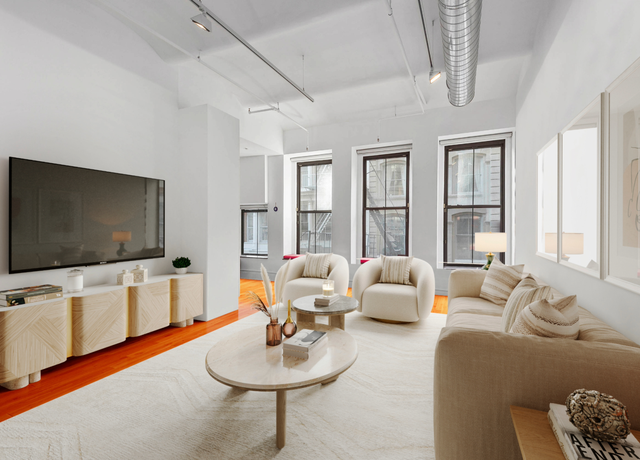 Property at 114 Mercer St Unit 2, New York City, NY 10012, 2 beds, 2 baths