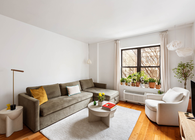 Property at 440 E 117th St Unit 3A, New York City, NY 10035, 2 beds, 2 baths