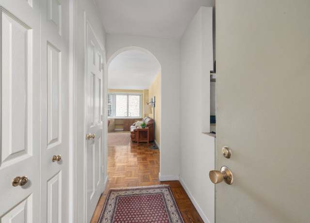 Property at 301 E 22nd St Unit 9v, New York City, NY 10010, 1 bed, 1 bath